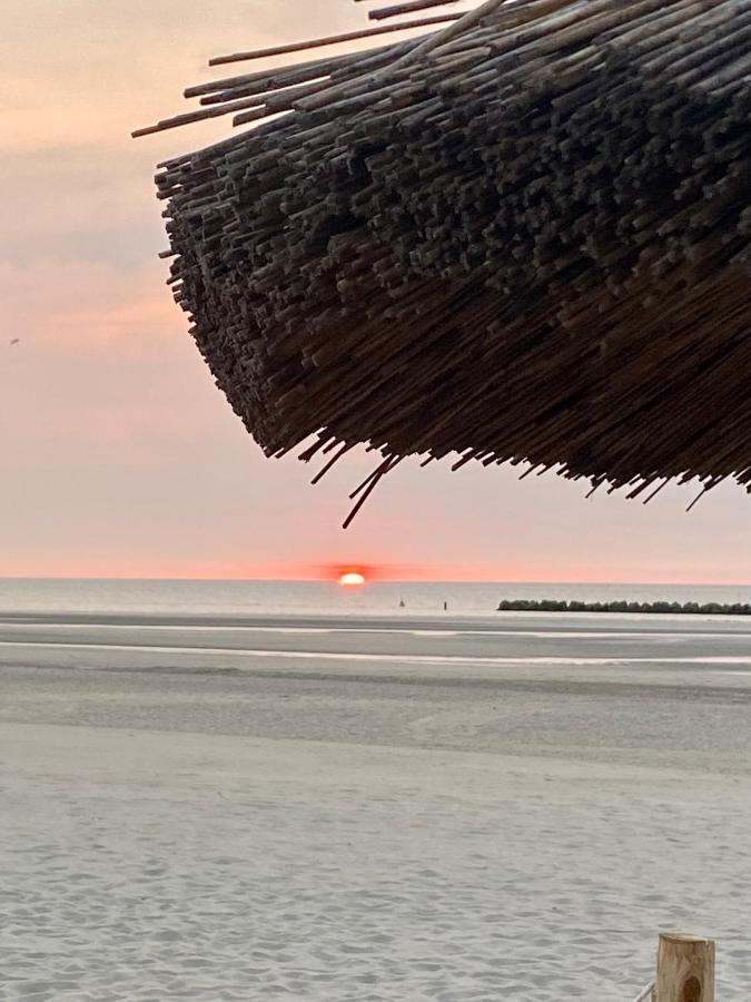 Appartement Sur La Plage De Malo Les Bains Vue Mer Dunkirk Eksteriør billede