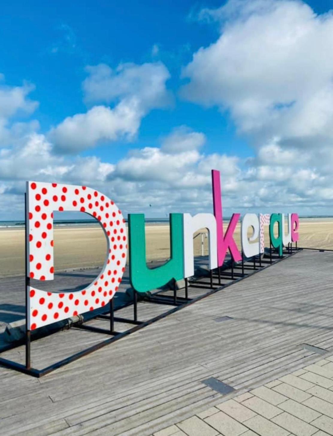 Appartement Sur La Plage De Malo Les Bains Vue Mer Dunkirk Eksteriør billede