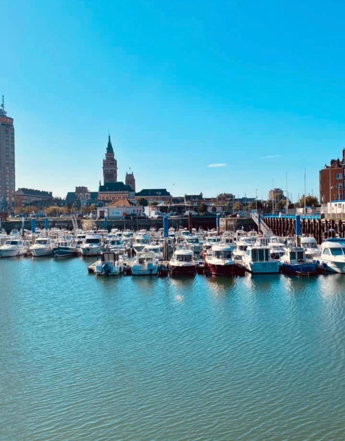 Appartement Sur La Plage De Malo Les Bains Vue Mer Dunkirk Eksteriør billede