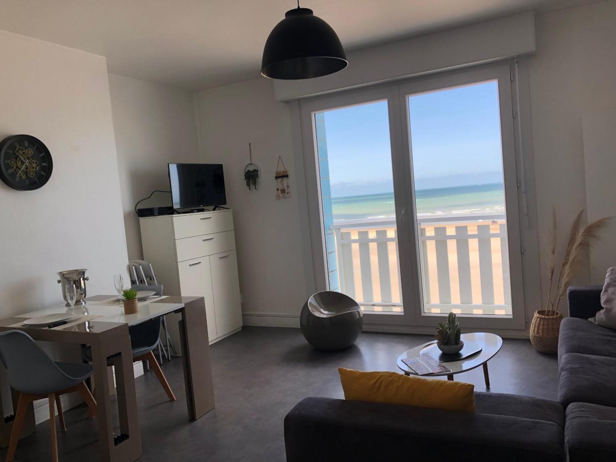 Appartement Sur La Plage De Malo Les Bains Vue Mer Dunkirk Eksteriør billede